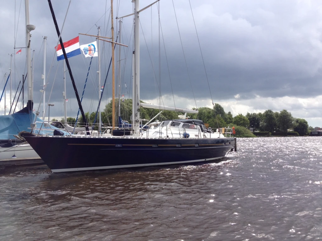 Holland Yacht Partners - 