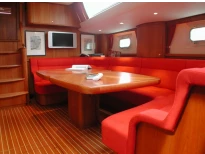 Holland Yacht Partners - Decksaloon