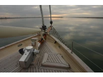 Holland Yacht Partners -
