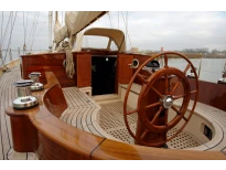 Holland Yacht Partners -