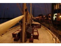 Holland Yacht Partners -