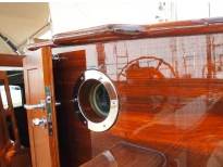 Holland Yacht Partners -